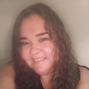 Meet your Posher, Connie